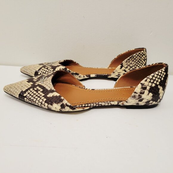 Coach Pointed Toe Slip On Flats Women Snake Print Logo Shoes Career Sz 7.5B - Picture 2 of 10